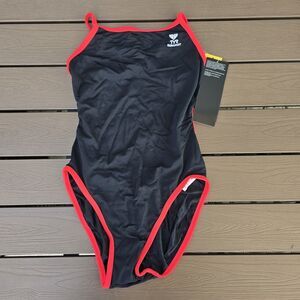 TYR Women's 100% Polyester Bright Red/black Ringback 1 Piece Swim Sz 36 New